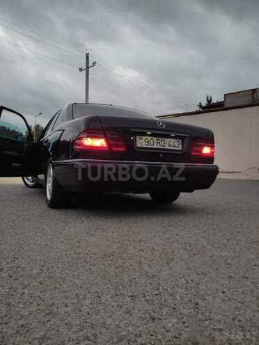 Mercedes E 280 1998, 419,277 km - 2.8 л - Bakı