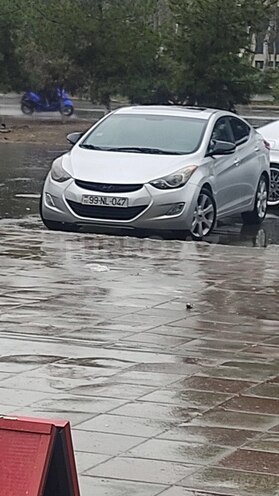 Hyundai Elantra 2013, 297,729 km - 1.8 l - Şirvan