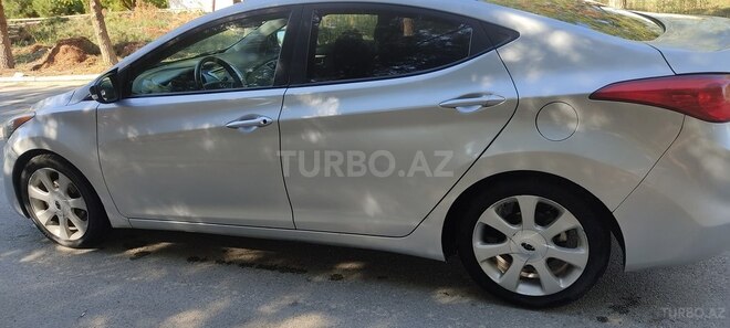 Hyundai Elantra 2013, 297,729 km - 1.8 l - Şirvan