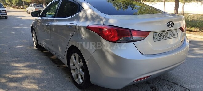 Hyundai Elantra 2013, 297,729 km - 1.8 l - Şirvan
