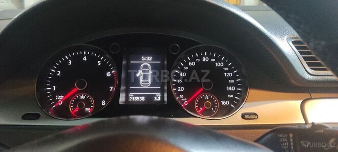 Volkswagen Passat 2010, 219,000 km - 2.0 l - Bakı