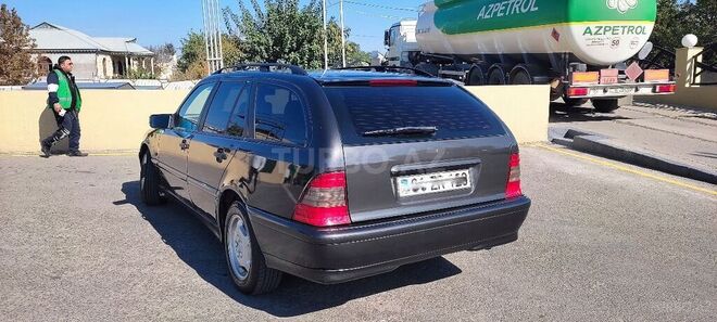 Mercedes C 180 2000, 411,000 km - 1.8 l - Kürdəmir