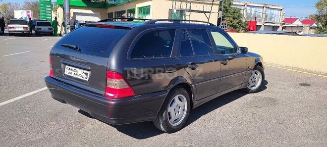 Mercedes C 180 2000, 411,000 km - 1.8 l - Kürdəmir