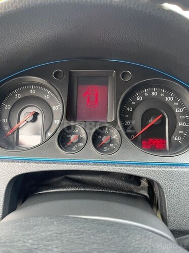 Volkswagen Passat 2005, 252,000 km - 2.0 l - Bakı
