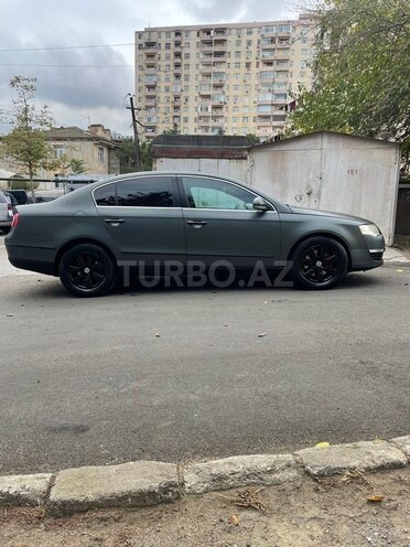 Volkswagen Passat 2005, 252,000 km - 2.0 l - Bakı