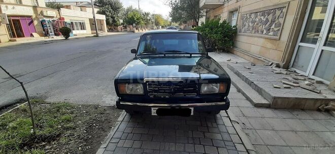 LADA (VAZ) 2107 2006, 62,563 km - 1.7 l - Salyan