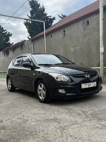 Hyundai i30 2009, 196,000 km - 1.4 l - Bakı