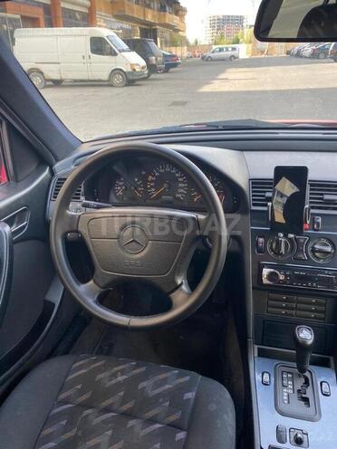 Mercedes C 180 1997, 247,000 km - 1.8 л - Bakı