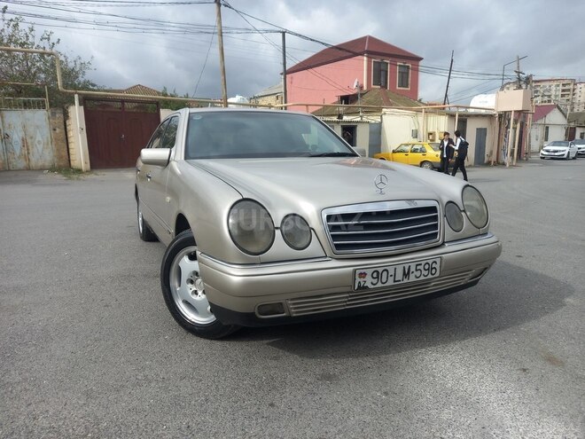 Mercedes E 200 1998, 582,000 km - 2.0 l - Bakı
