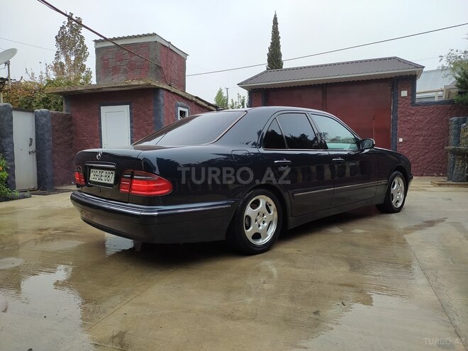 Mercedes E 220 2001, 700,000 km - 2.2 l - Sabirabad