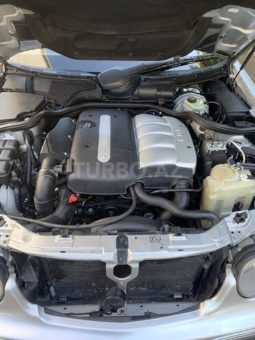 Mercedes E 220 2001, 490,000 km - 2.2 л - İsmayıllı