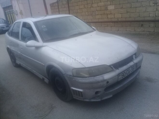 Opel Vectra 1999, 160,000 km - 2.0 л - Sumqayıt