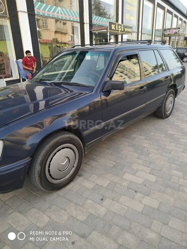 Mercedes E 250 1989, 285,000 km - 2.5 л - Masallı