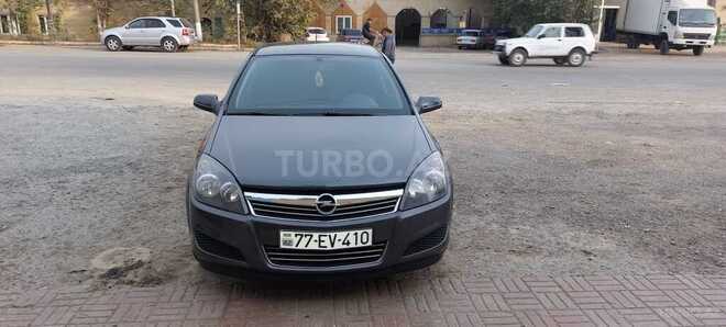Opel Astra 2009, 192,000 km - 1.3 l - Salyan