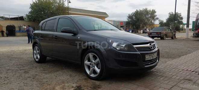 Opel Astra 2009, 192,000 km - 1.3 l - Salyan