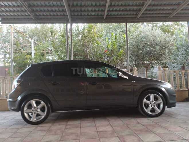 Opel Astra 2009, 192,000 km - 1.3 l - Salyan