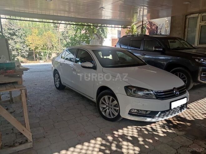 Volkswagen Passat 2012, 290,000 km - 2.0 l - Bakı