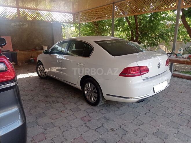 Volkswagen Passat 2012, 290,000 km - 2.0 l - Bakı