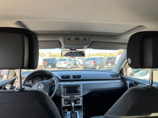 Volkswagen Passat 2012, 290,000 km - 2.0 l - Bakı