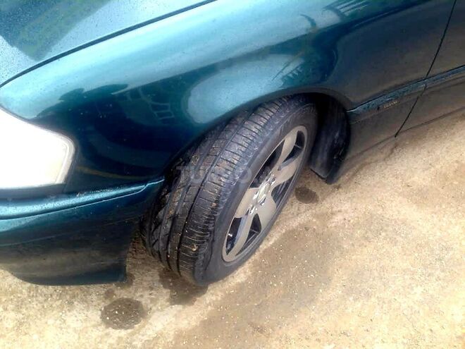 Mercedes C 180 1998, 275,823 km - 1.8 l - Bakı