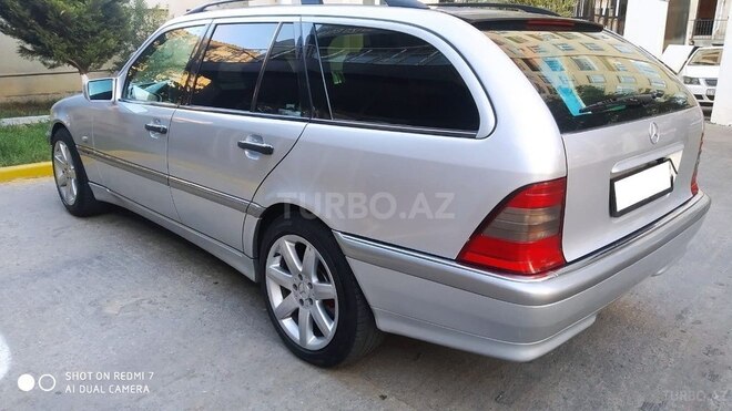 Mercedes C 200 2000, 286,000 km - 2.0 l - Bakı
