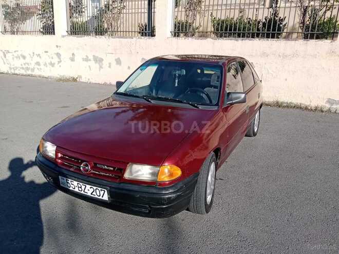 Opel Astra 1993, 447,766 km - 1.8 l - Şəki