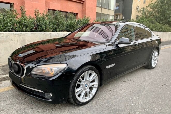 BMW 750 2009, 117,000 km - 4.4 л - Bakı