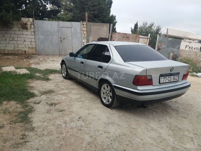 BMW 318 1994, 195,086 km - 1.8 l - Bakı