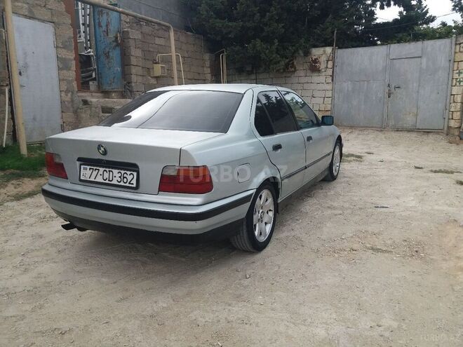 BMW 318 1994, 195,086 km - 1.8 l - Bakı