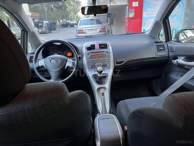 Toyota Auris 2009, 133,000 km - 1.4 l - Xırdalan