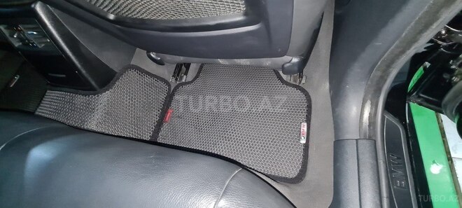 BMW 325 2006, 168,000 km - 2.5 l - Bakı