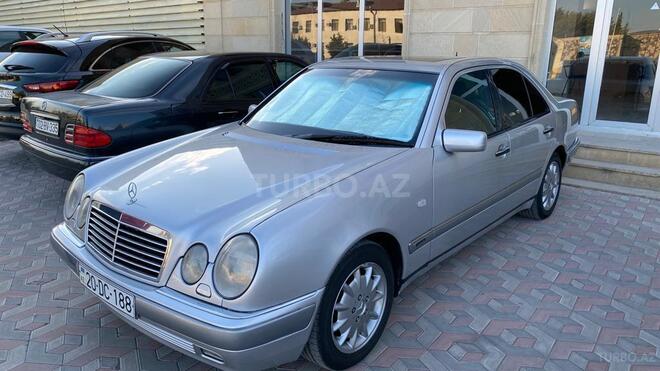 Mercedes E 200 1997, 377,000 km - 2.0 l - Yevlax
