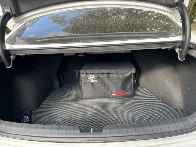 Hyundai i40 2013, 256,000 km - 2.0 л - Bakı