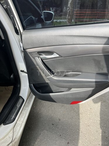 Hyundai i40 2013, 256,000 km - 2.0 л - Bakı