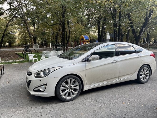 Hyundai i40 2013, 256,000 km - 2.0 л - Bakı