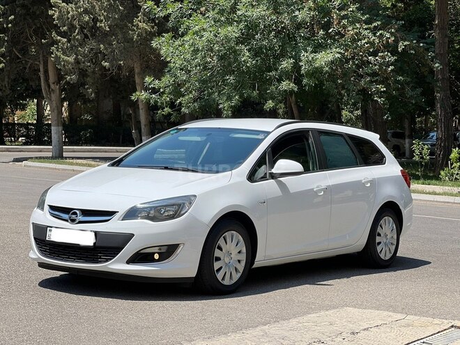 Opel Astra 2013, 191,000 km - 1.3 l - Bakı