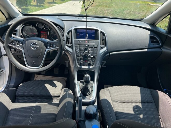 Opel Astra 2013, 191,000 km - 1.3 l - Bakı
