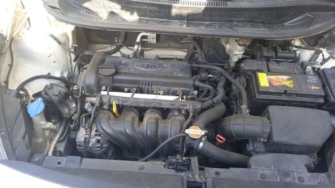 Kia Rio 2012, 179,888 km - 1.4 l - Gəncə