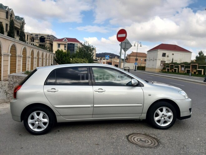 Toyota Corolla 2007, 132,000 km - 1.4 l - Bakı