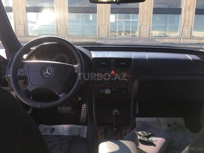 Mercedes C 240 1999, 206,000 km - 2.4 л - Gəncə