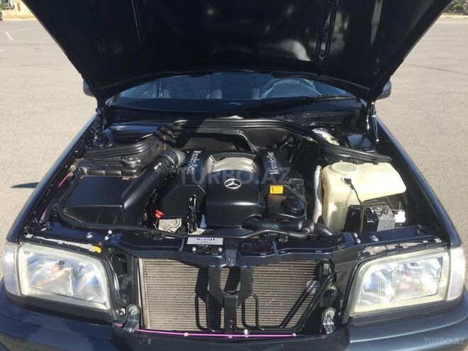 Mercedes C 240 1999, 206,000 km - 2.4 л - Gəncə