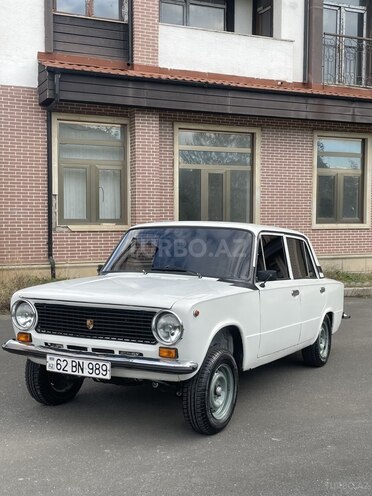 LADA (VAZ) 21011 1980, 300,000 km - 1.6 л - Zaqatala