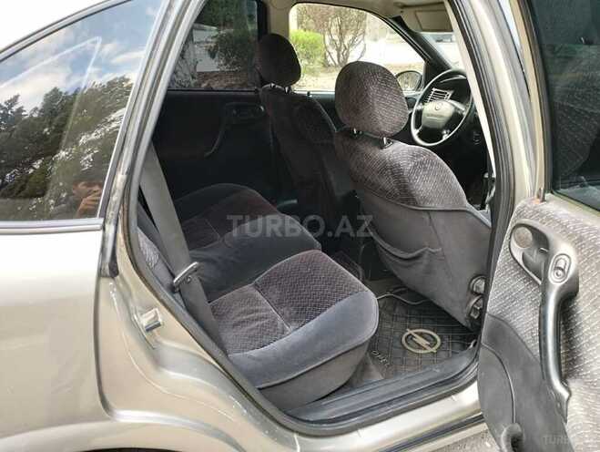 Opel Vectra 1996, 321,000 km - 1.8 l - Sumqayıt