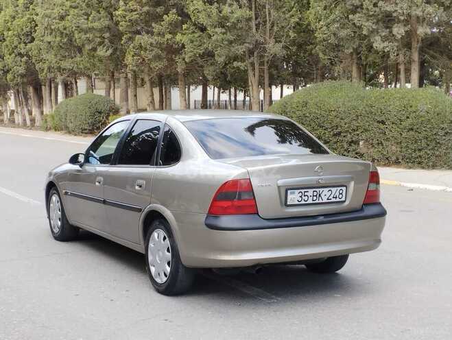 Opel Vectra 1996, 321,000 km - 1.8 l - Sumqayıt