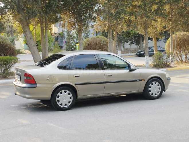 Opel Vectra 1996, 321,000 km - 1.8 l - Sumqayıt