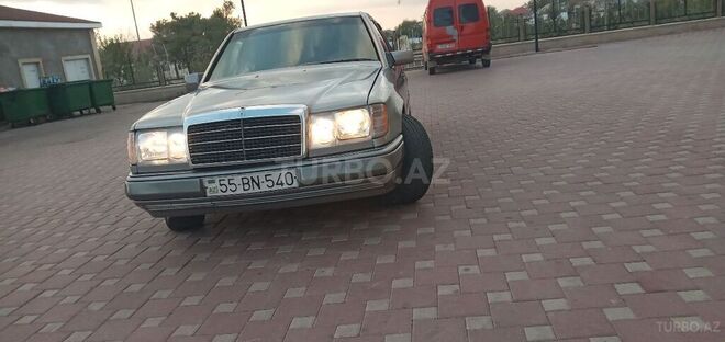 Mercedes E 230 1990, 295,989 km - 2.3 l - Şirvan