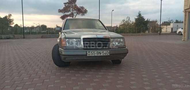 Mercedes E 230 1990, 295,989 km - 2.3 l - Şirvan