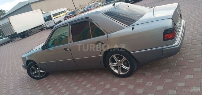 Mercedes E 230 1990, 295,989 km - 2.3 l - Şirvan