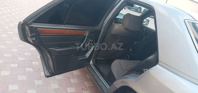 Mercedes E 230 1990, 295,989 km - 2.3 l - Şirvan
