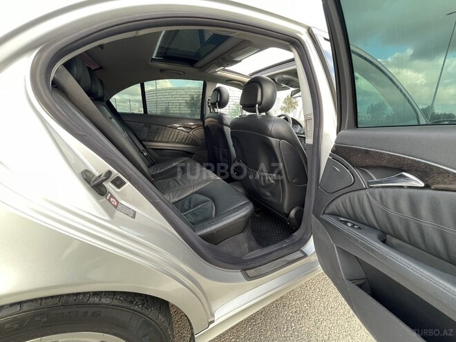 Mercedes E 320 2002, 281,000 km - 3.2 l - Bakı